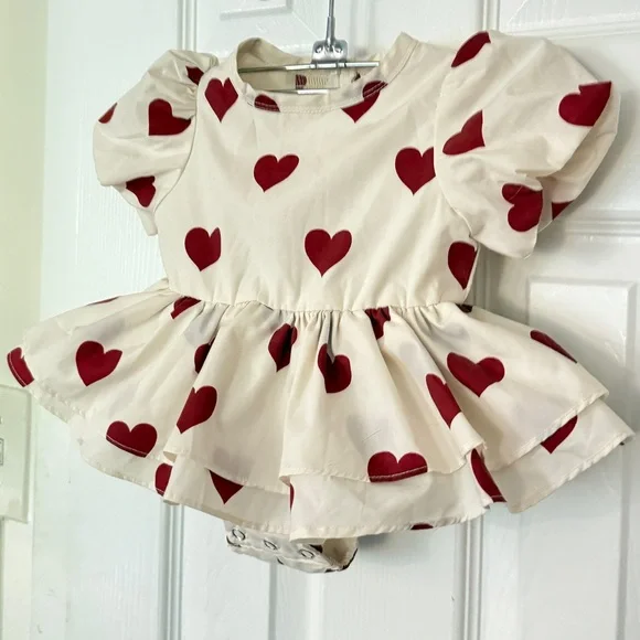 Ivy City Co Heart Ruffle Baby Bubble - Picture 4 of 13